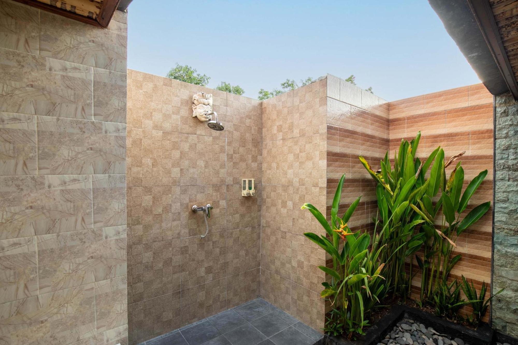 Reynten Hill Batununggul Ngoại thất bức ảnh